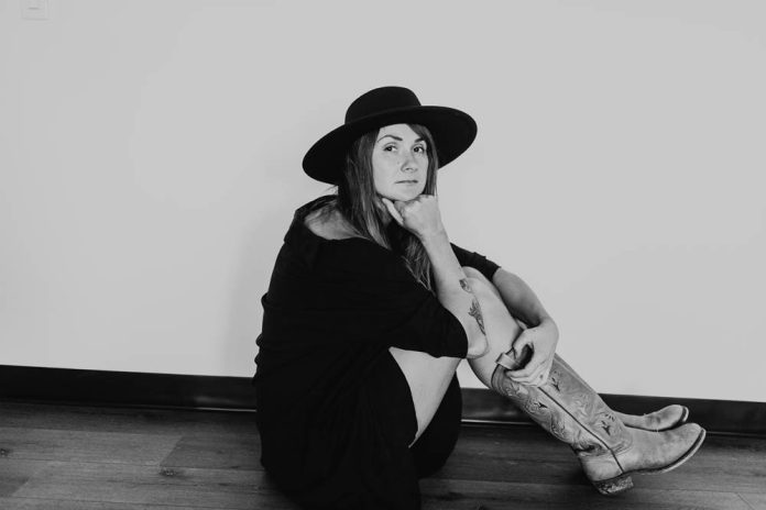 Cynthia_Hamar-Shaken-CynthiaHamar__BRZ_Photography-15