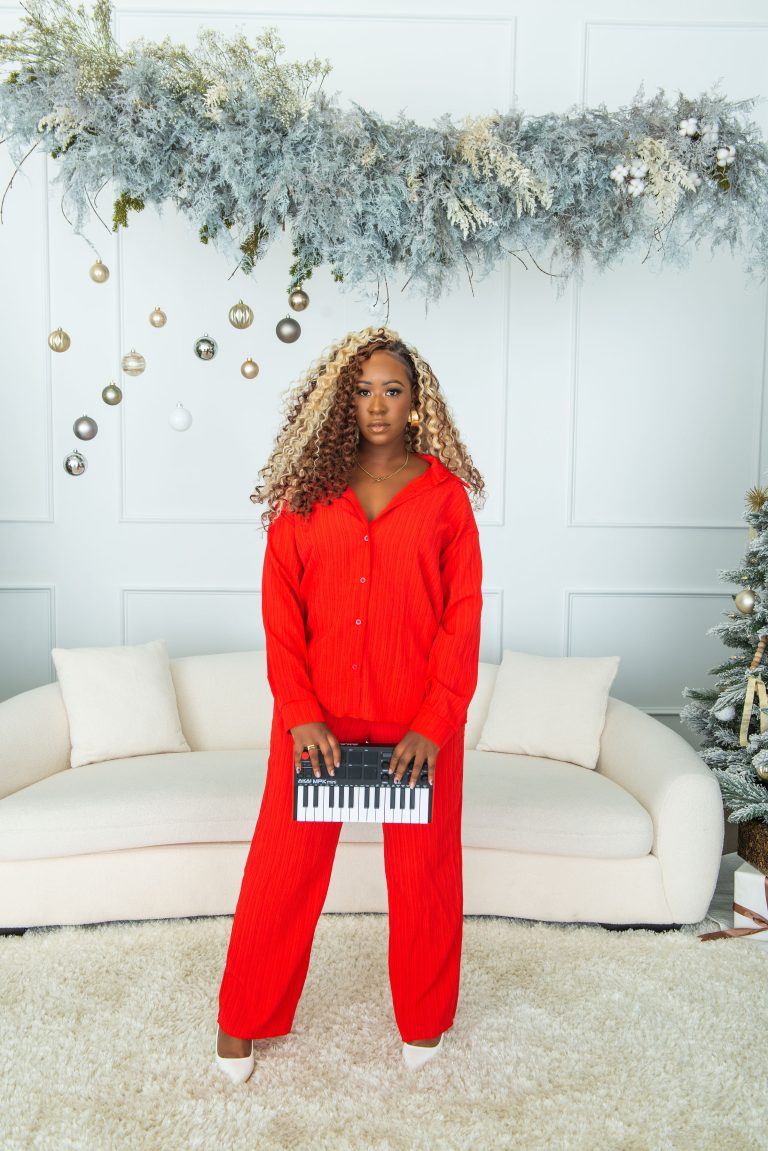Holiday Soul by Desarae Dee