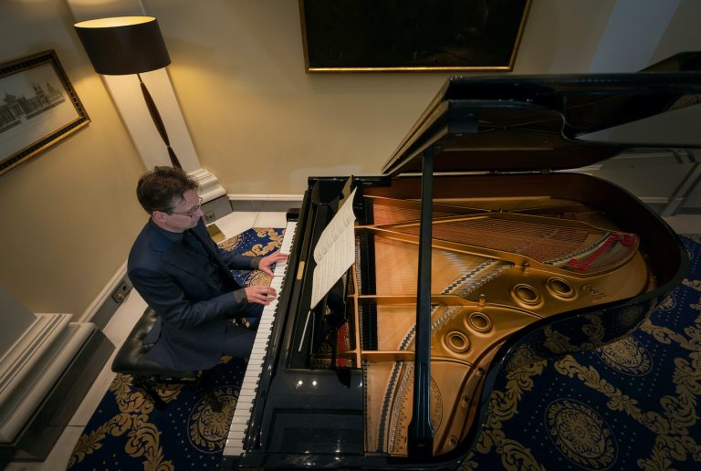 Album: Xmas Piano 1 by Marcus Sukiennik