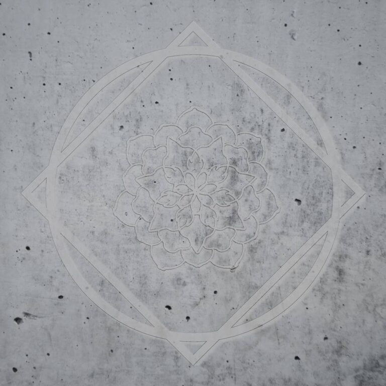 EP: L’Architechture de l’Impermenance by Le Grand Salon