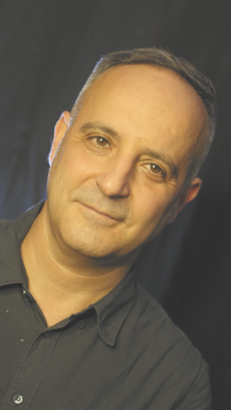 Danza Aliena by Massimo De Simone