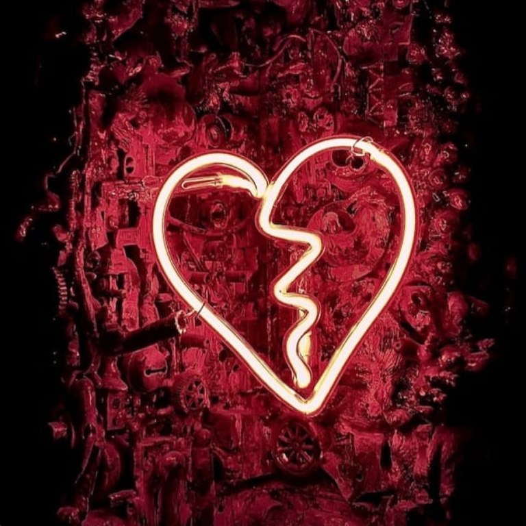 Love Victim by NADIA