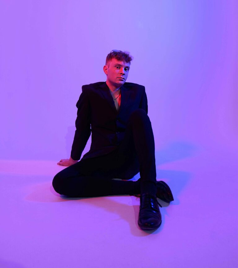 Samuel Evanson shares charming new single ‘Jade Green’