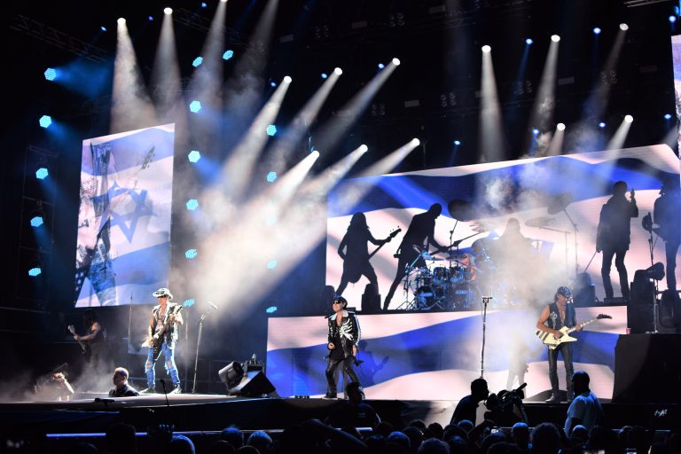 لماذا يجب مقاطعة حفل Scorpions القادم في مصر
